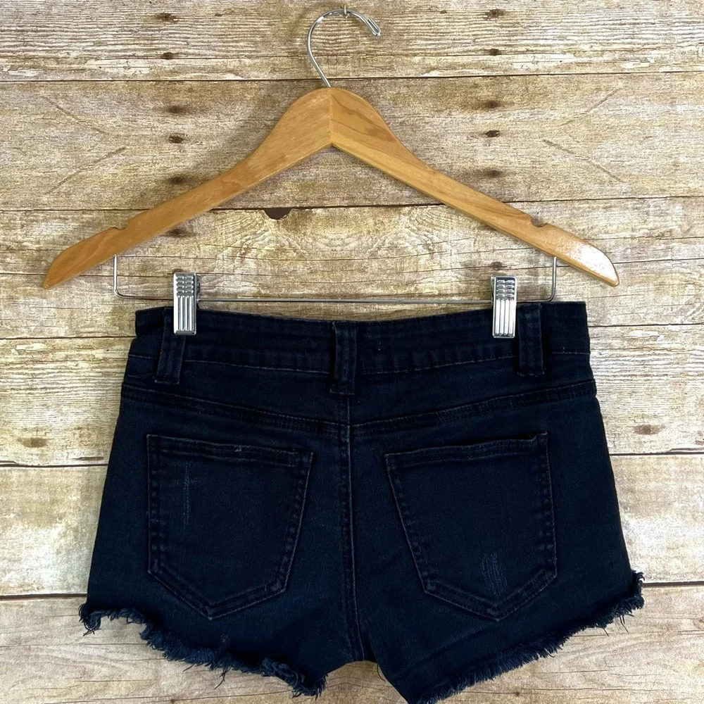 Forever 21 Womens Black Denim Cut Off Shorts Frayed Hem Distressed Size 26